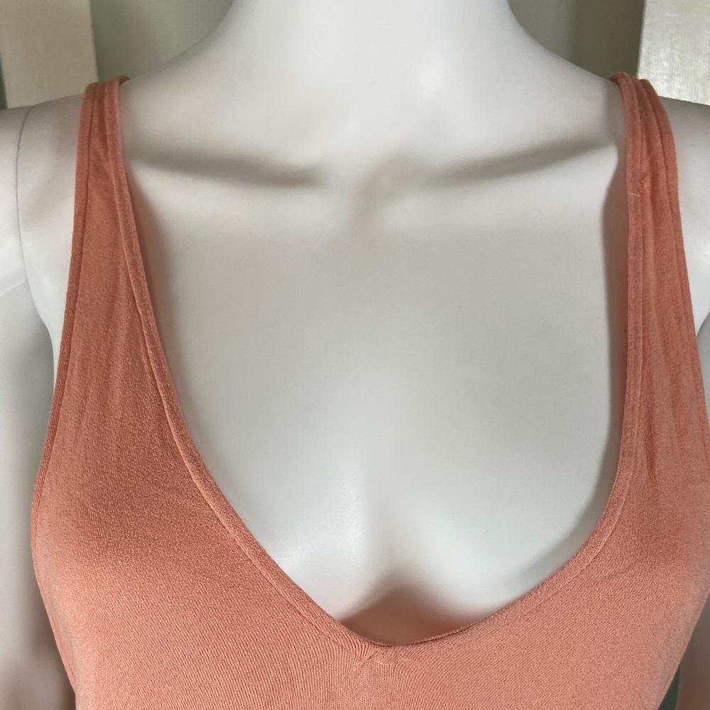 Kimchi Blue Coral/Peach Tank Top Asymmetrical draped Urban Outfitters M peplum - Picture 3 of 10